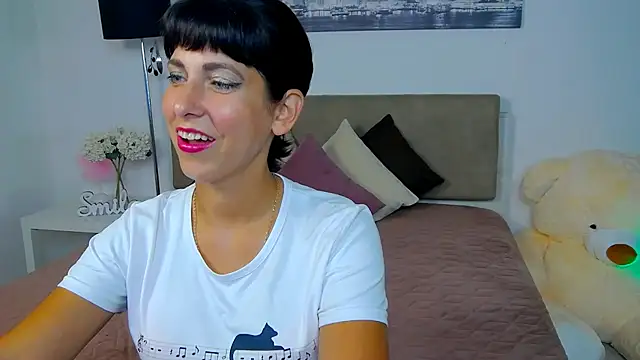 HeidieRaven online show from July 24, 12:36 pm
