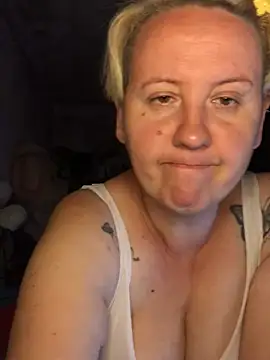 SofiaAmour online show from June 18, 6:35 pm