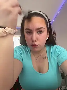 prettydolly127 online show from April 9, 8:53 am