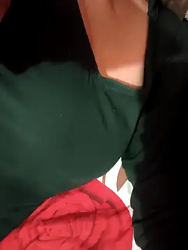 MUSKAN 786786- online show from March 12, 5:04 pm