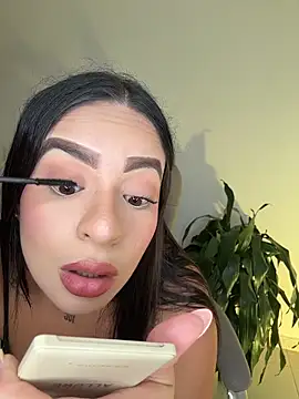 Lisabrown 23 online show from March 14, 12:11 am