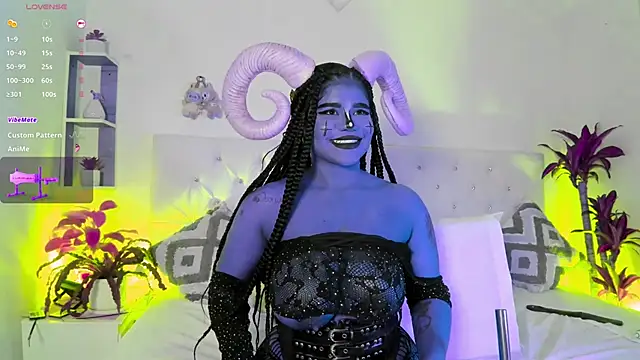 ava malaikaaa online show from March 6, 10:21 am