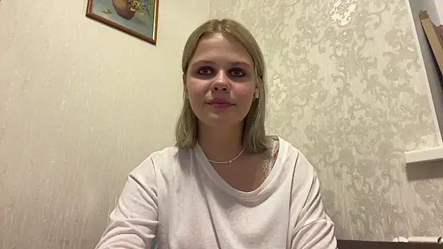 RoyalNovaX online show from March 10, 2:32 pm