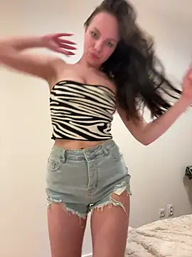 KamilaIv online show from March 18, 5:40 pm