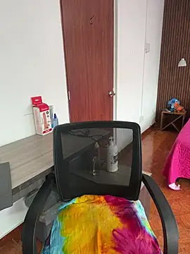 Emi rousse online show from March 17, 12:42 pm