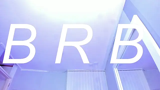 Nahomy Collins  online show from May 2, 9:18 pm
