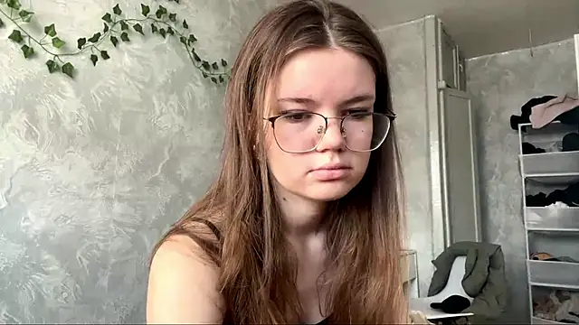 DedraOdneal online show from March 10, 8:29 am