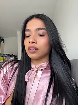 Bella Smithe online show from April 29, 3:47 pm