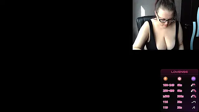linafolie online show from April 28, 12:42 pm