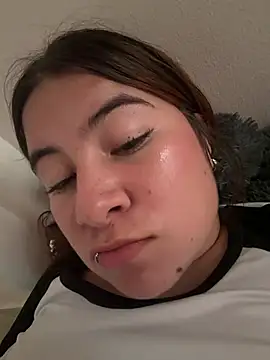 Zoe Luxxe  online show from June 28, 10:38 pm