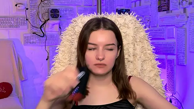 KellieBanshe online show from July 24, 8:23 am