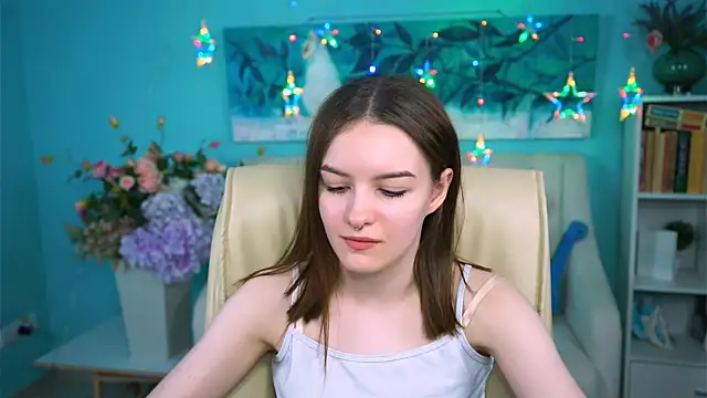 KellieBanshe online show from June 13, 8:23 am