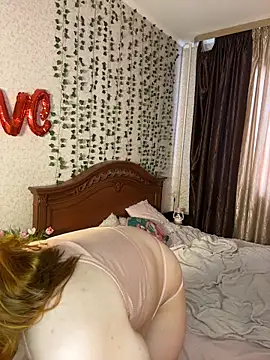 SweetsforLily online show from March 9, 1:47 pm