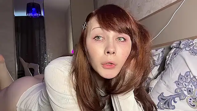 AlexaGudz online show from August 1, 1:46 pm