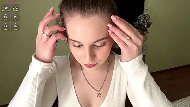 ElizabethHenderson online show from March 26, 9:00 am