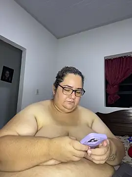 marianacooper12 online show from March 12, 5:32 am