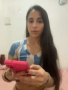 sweetwanda online show from July 7, 6:43 pm