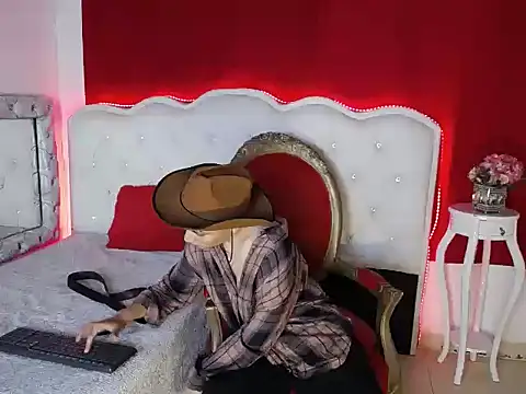 Taveko Soler online show from March 4, 7:31 pm