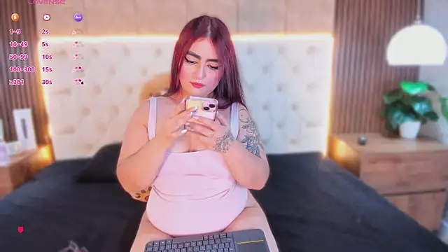 apriilfox online show from March 4, 3:13 am