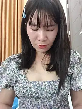 Bondgirl 9 online show from July 14, 7:29 pm