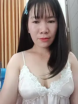 Bondgirl 9 online show from July 15, 8:24 pm