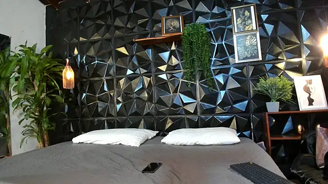 Alicia colton online show from March 17, 12:31 pm