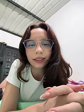 Nicole Cute04 online show from June 16, 4:13 am