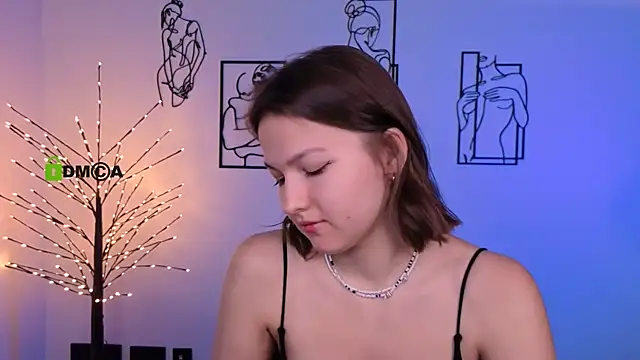 liana best online show from July 18, 9:23 am