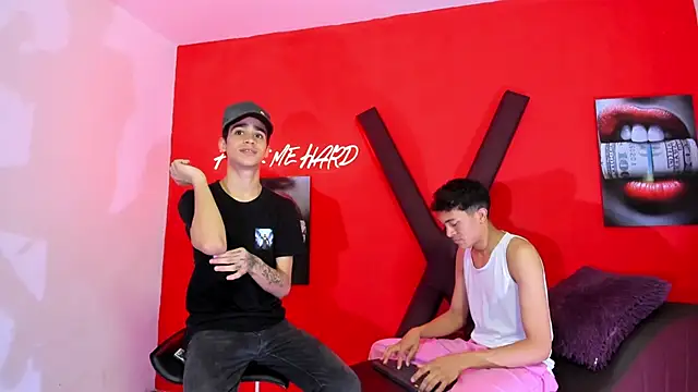 SKYN MAN online show from March 11, 1:32 am