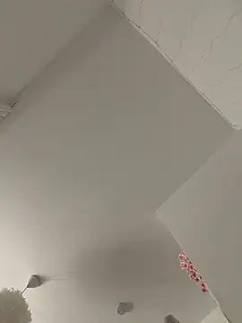 CuteJuliaa online show from March 14, 10:33 pm