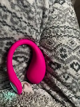 NicoleSerafini08 online show from March 12, 8:55 pm