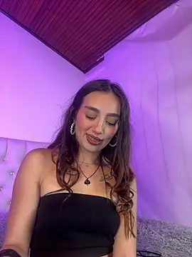 Ammy Glow online show from March 13, 8:04 am