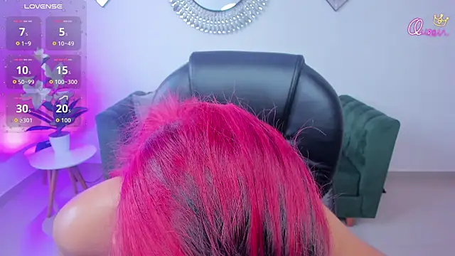 Raven-reyess online show from June 7, 1:51 pm