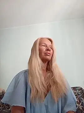 ViktoriaSexi1 online show from July 2, 4:40 am
