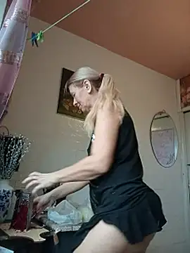 ViktoriaSexi1 online show from March 18, 6:07 am