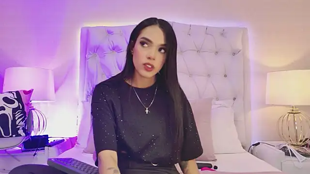 MeganRoseh online show from July 21, 8:42 pm
