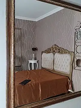 Rouswish online show from March 14, 1:01 pm