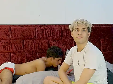 Wild Squad online show from May 4, 9:40 pm