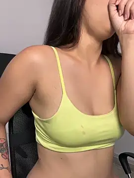 Cristal Williams online show from March 17, 1:37 pm