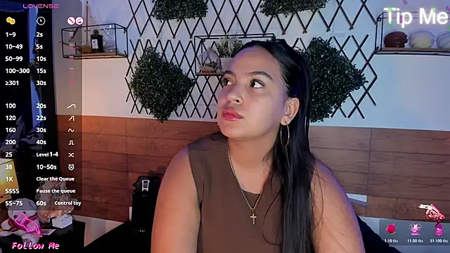 Grace  hollis online show from March 19, 10:03 pm