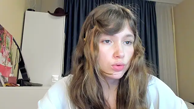 MaryannSofts online show from August 9, 4:54 pm