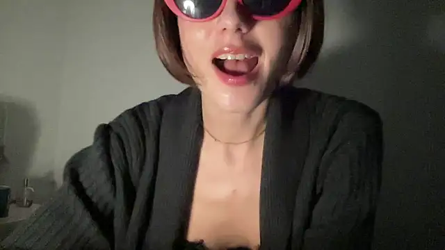 SlowVenomXX online show from March 11, 3:58 pm