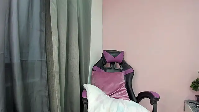 nayades ricci online show from March 13, 1:12 pm