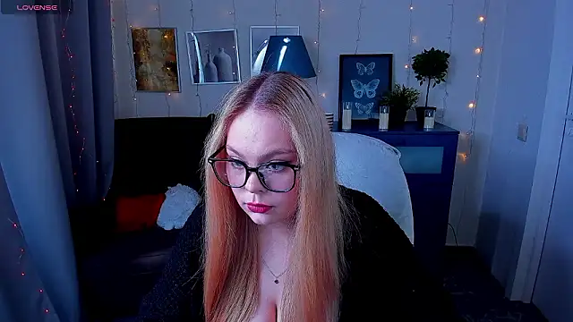 AmeliaMerris online show from March 13, 11:00 am