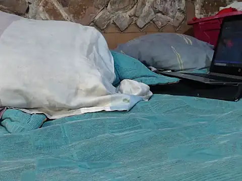 Gabby-Stunning- online show from March 13, 12:34 am