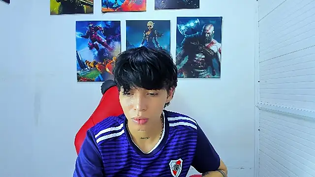 ivyheat3 online show from April 18, 3:20 am