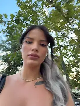 RaniaSnow online show from July 29, 3:50 am