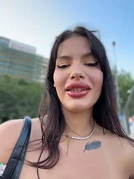 RaniaSnow online show from July 31, 3:51 am