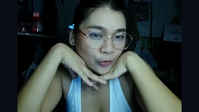 AniaFowler online show from March 12, 1:47 pm