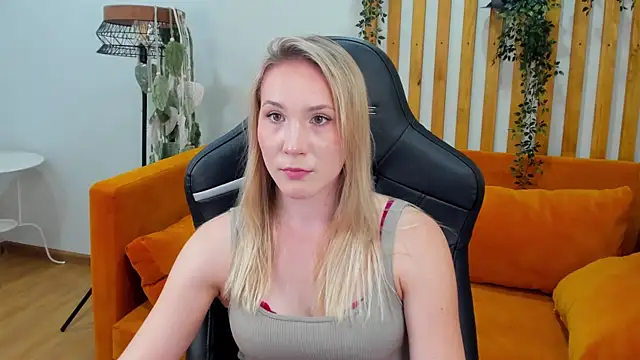 ElaraVoltage online show from July 10, 5:02 pm
